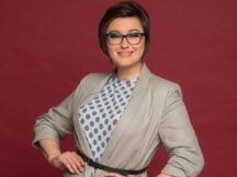 Безпечна ялинка, якщо вдома є тварина: поради від ведучої Нового каналу